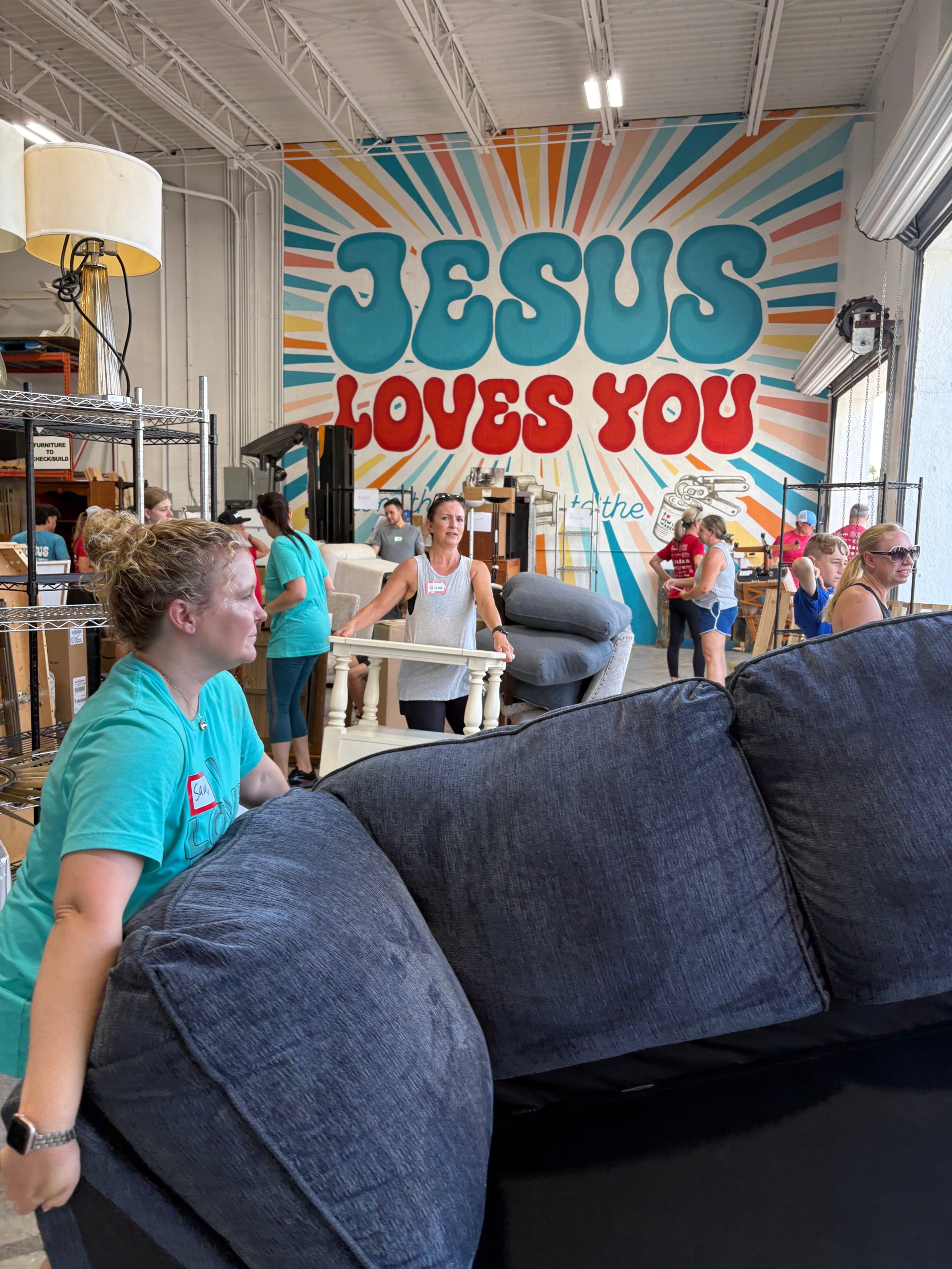 Jesus Loves you moving furn
